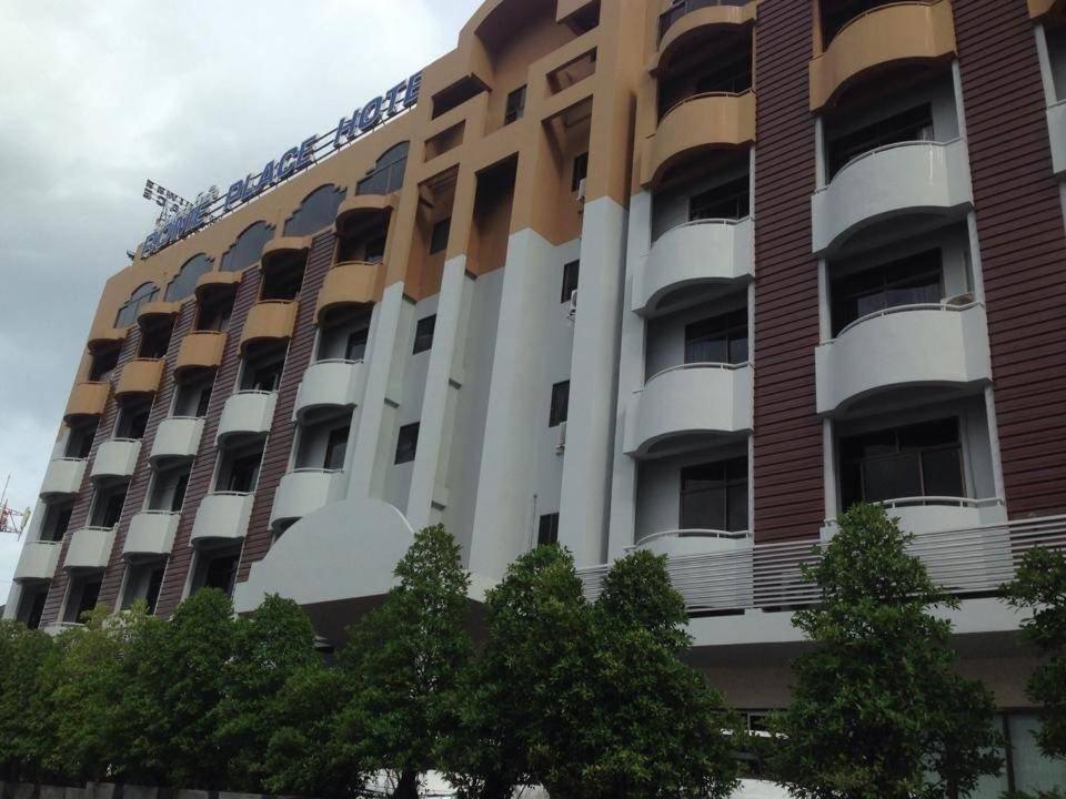 Rome Place Hotel Phuket Ngoại thất bức ảnh