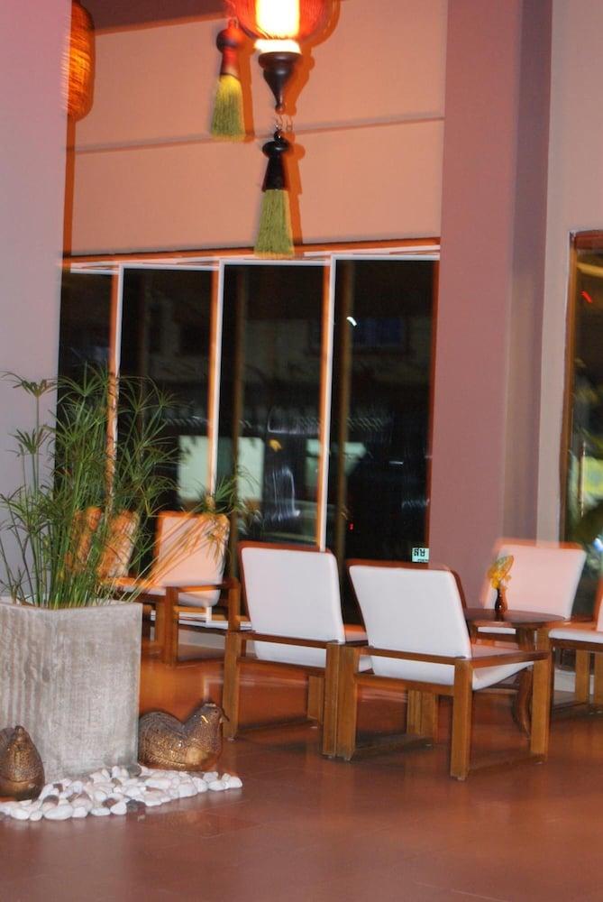 Rome Place Hotel Phuket Ngoại thất bức ảnh