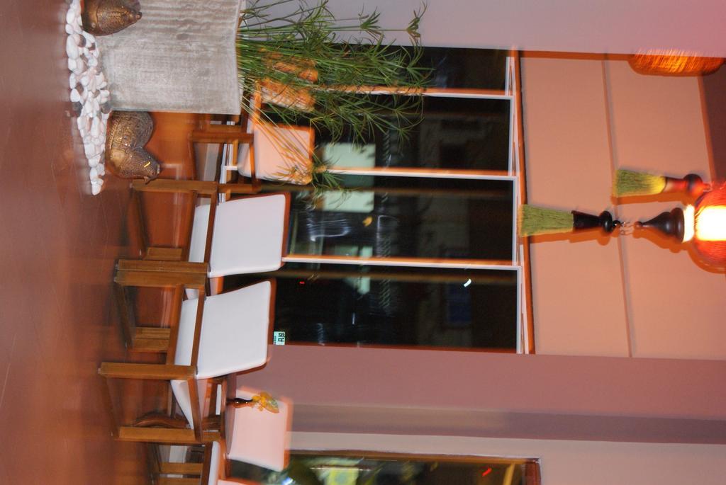 Rome Place Hotel Phuket Ngoại thất bức ảnh