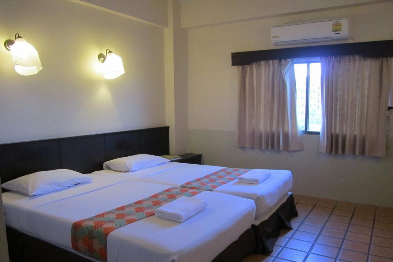 Rome Place Hotel Phuket Ngoại thất bức ảnh